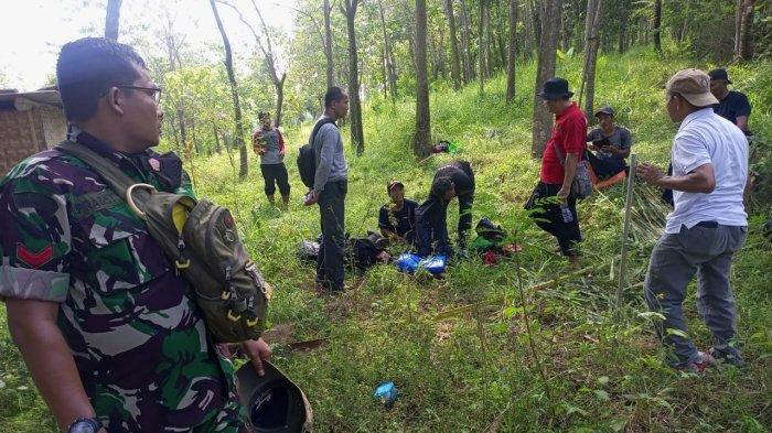 Kabur dari Rumah, Gadis 15 Tahun Ditemukan Tidur Bareng 2 Pria Dewasa di Pondok Tengah Hutan